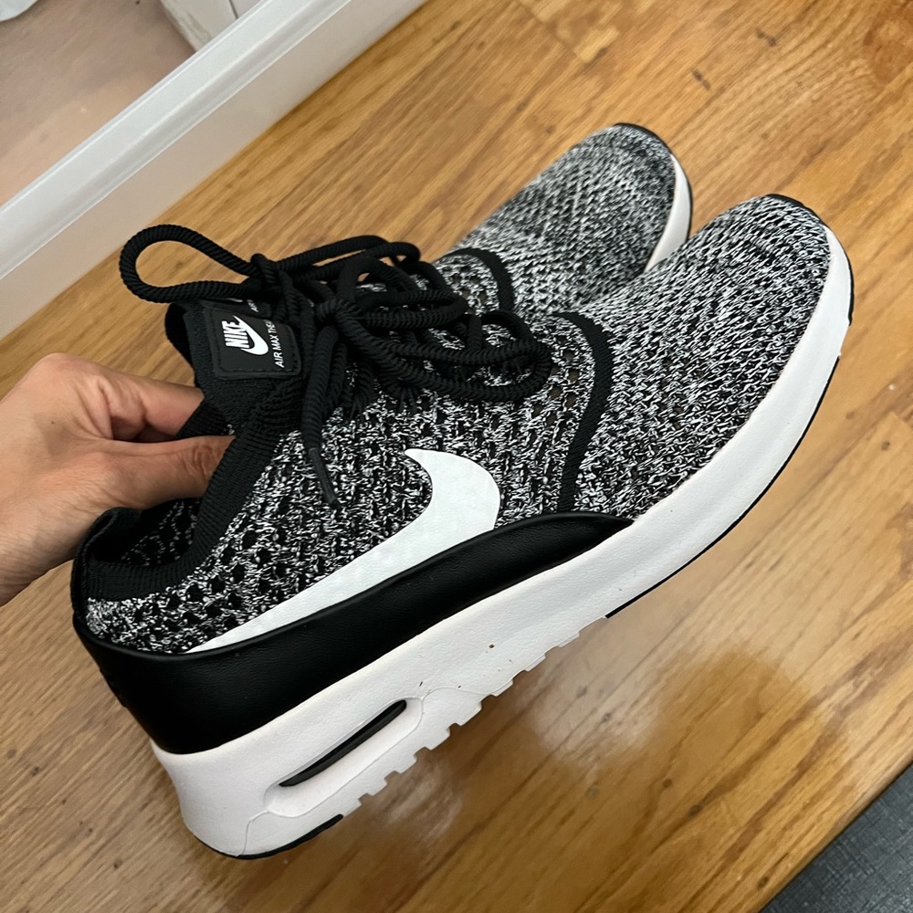 Nike Air Max Thea Ultra Flyknit 'Oreo’